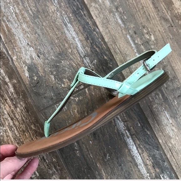 Circus by Sam Edelman pastel mint green Cayden T-strap sandals size 6.5 - Picture 4 of 7